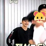[시우민] 민석이 입은옷 <b>최저가</b>로 파는곳 아는사람 ㅜ