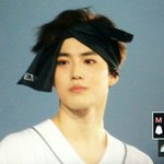[EXO] 어그로는 갈수록 <b>유치</b>해지네