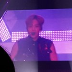 [EXO] 의상 <b>민소매</b>