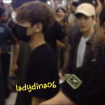 [EXO] 준면이 <b>출국때</b> 입었던 남방 또 입었다ㅠㅠㅠㅠ