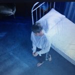 [방탄소년단] 석진이 <b>맨</b><b>발</b>인데