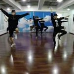 [EXO] 열이 <b>덩치</b>실감 짤