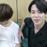 [방탄소년단] 심장을 <b>부여</b> 잡는다.