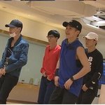 [시우민] <b>유느</b>랑 리허설 새사진ㅋㅋ