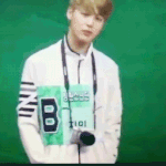 [방탄소년단] <b>지민</b>이가 <b>팬들</b> 쳐다볼 때