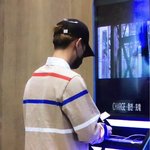 [백현] 백현이 오늘 공항에서 <b>완죤</b> 옆집오빠!