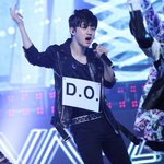 [EXO] 이거 ㄹㅇ <b>종잇장</b>같다