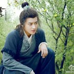 [EXO] 이새끼 ㄹㅇ <b>안습</b> 눈물겹게 사네