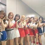[댓글부탁해] 인천<b>한류</b>콘 트와이스 샤이니 걱정된다
