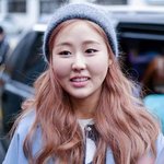 [댓글부탁해] 얜 진짜 못생긴거같음 걸그룹맞아?