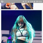 가슴에저런<b>끈</b>뭐야?