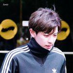 [EXO] 이날 <b>져지</b>입었다고 난리났을때 절뚝거렸잖