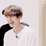 [댓글부탁해] 백현진짜설레게생김..