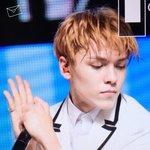 와근데<b>버논</b>이각도는대박인듯