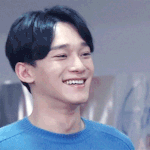 [CHEN] 여름에 긴팔 <b>니트티</b> 멋내고온 첸 ㅋㅋㅋ
