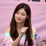 물오른 <b>정채</b>연