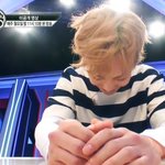 [시우민] 스타360 시우민 미공개영상(옆사람<b>칭찬</b>하기!)