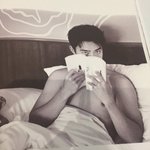 [EXO] <b>돼지</b> 디오 맨날 술쳐먹고다니더니 살찐거봐라