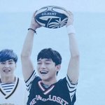 [EXO] <b>이</b> <b>옷</b> 어디서 많이 봤다했더니