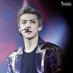 <b>엑소엑소</b> EXO