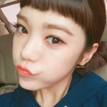 앞머리 내리고 한층 더 귀여워진 <b>리지</b>