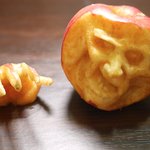 [좀비] 사과 예쁘게 (좀비 얼굴로) 깎기