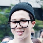 [방탄소년단] 저기 눈썹이랑도 결혼 가능해?