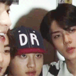 [EXO] <b>브이라인</b> 후니