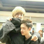 [EXO] 애들 <b>마마</b> <b>때</b> 뉴과사 도대체 어디서 나오는 거냐......