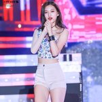 아이오아이 <b>김도연</b> 몸매 ㅎㄷㄷ