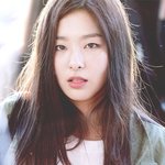 볼수록 중독성 있는 女돌 <b>눈매</b>