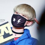 [댓글부탁해] 이 사람 누구야????