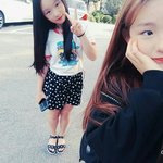 저랑 친구중에 누가 더 이뻐용?