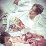 [방탄소년단] 윤기 핑크 잘 받네