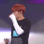[방탄소년단] 아늬 휘바ㅠㅠㅠ정호석 머리색 <b>주황</b>이 아니였잖아