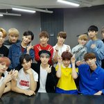 [세븐틴] 이 사진의 씹덕요소를 찾으시오 (17점)