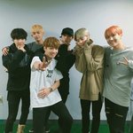 [방탄소년단] 그와중에 이쁘네 울애들