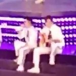 [EXO] 참프리뷰네 씨 발섬년들