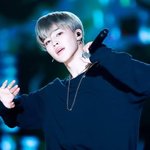 방탄 지민이랑 비스트 이기광 <b>이</b> 사진 좀닮은거가<b>틈</b>