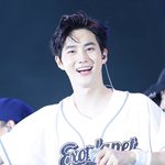 [EXO] 아니 __ 김준면오빠야 ;