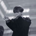 [EXO] 이때 개좋음ㅎㅎㅎㅎ 작년 드<b>콘</b><b>때</b>도..