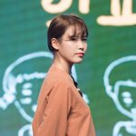 [댓글부탁해] <b>피치</b>색 틴트? 립스틱?