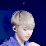 [시우민] 시우민 <b>모찌</b>모찌한 볼따구>.<