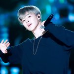 방탄 지민 이번에 염색햇네?