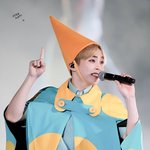 [시우민] (시우민)<b>팅커벨</b>이세여??