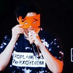 [EXO] <b>쉬</b>발 나 이거왜 지금봄