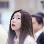 애들아 우리 <b>다리</b>나 발 <b>자랑</b>해보자!
