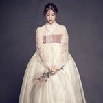 요즘 한복이 그렇게 이쁘더라 ㅠㅠ