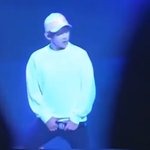 [방탄소년단] 저기 혹시 이거 뭔 <b>노래</b>에 <b>춤</b> 추는건지 알아?