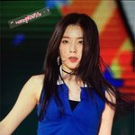 머리 톤다운시킨 아이린